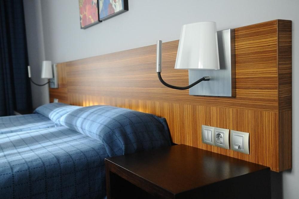 Argoños Apartamentos Turisticos Noray מראה חיצוני תמונה